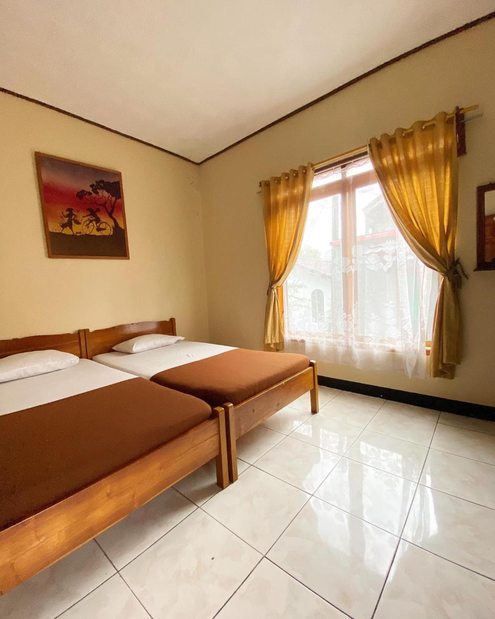 Rinjani Homestay Pangandaran Extérieur photo